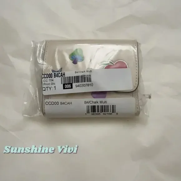 NWT COACH Mila Small Flap Wallet With Sticker Print Chalk CCD00 - Picture 6 of 10